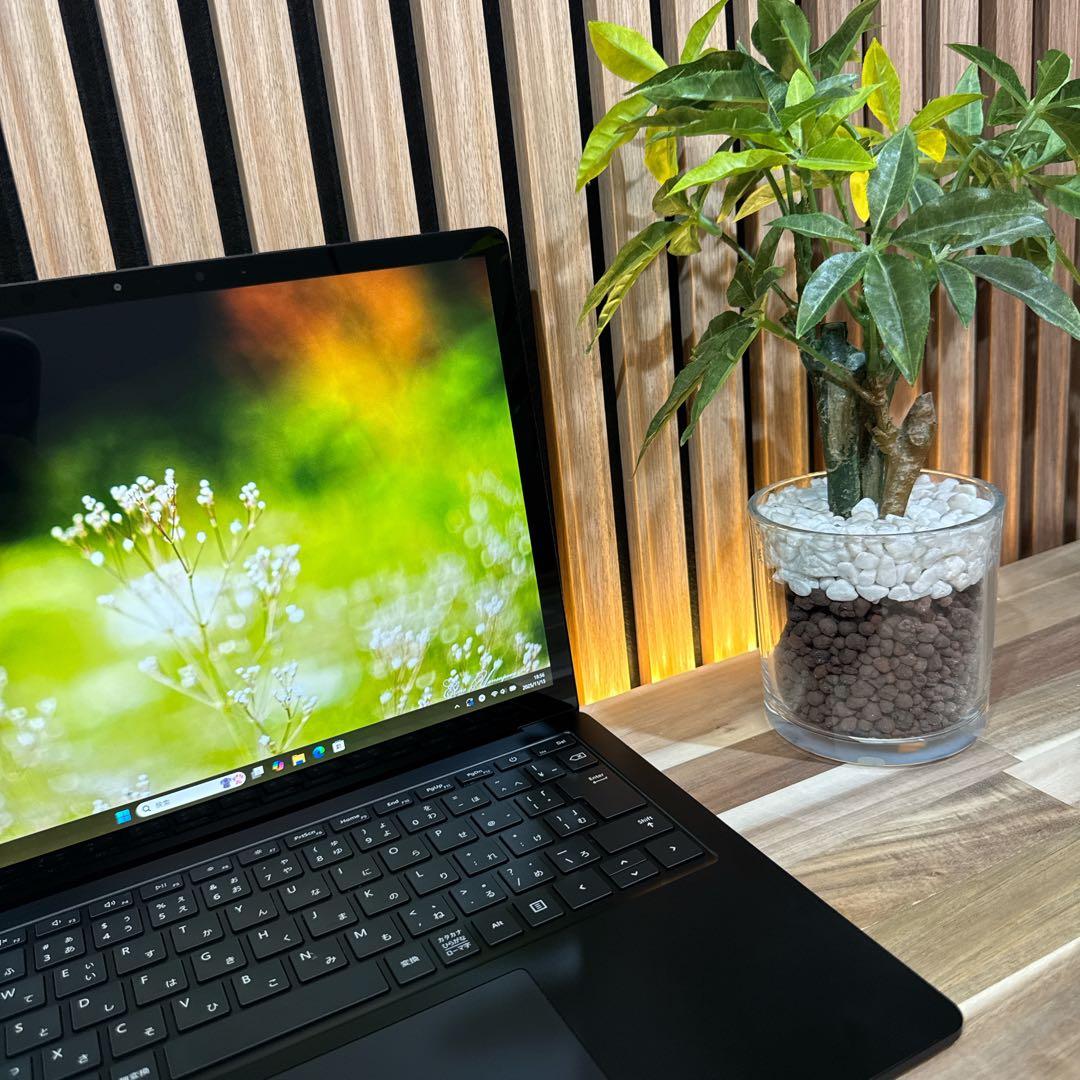 大人気‼️Surface Laptop 4☘ブラック☘最高峰i7☘ノートパソコン