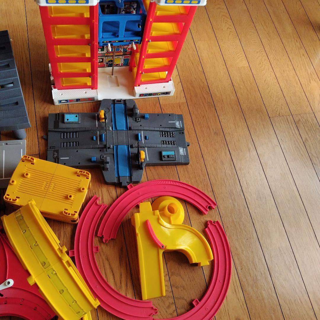 トミカパーキング セブンイレブン付き(絶版・希少)