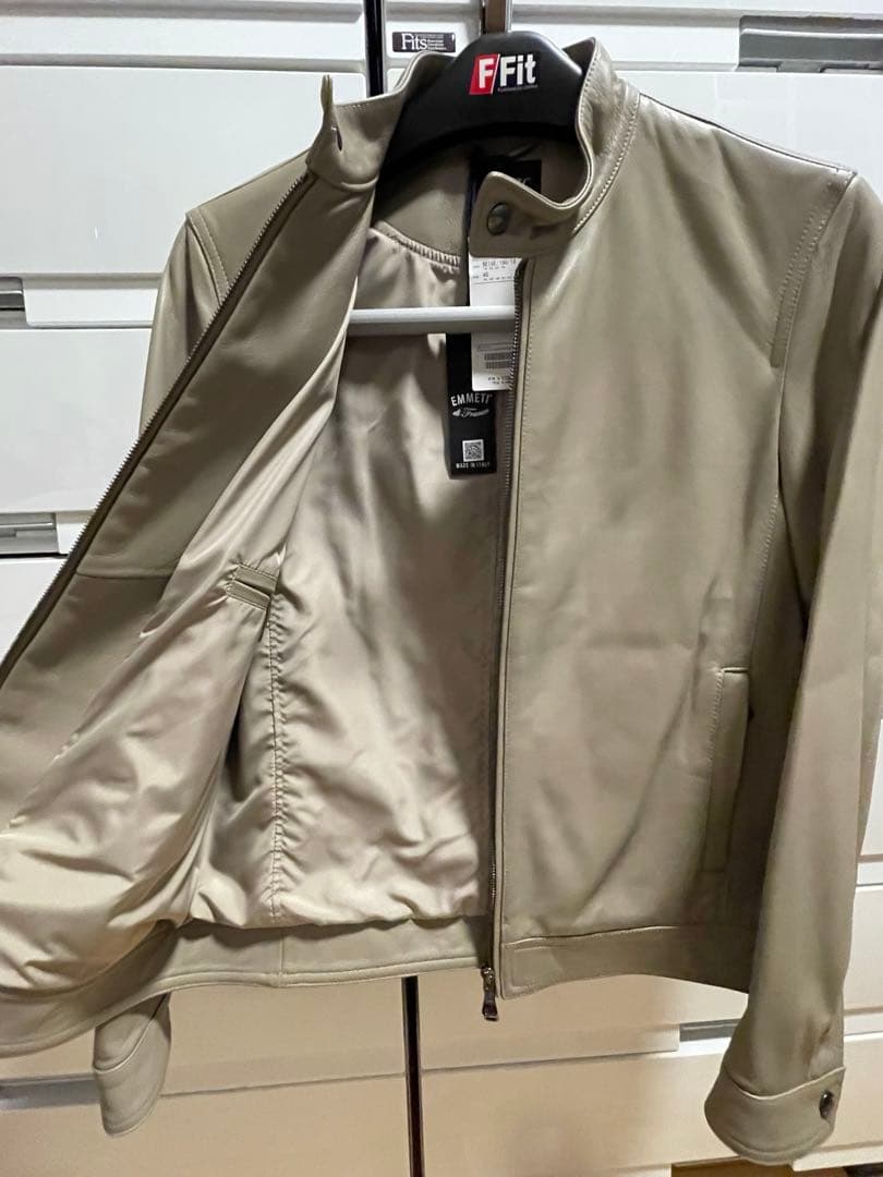 アルフォートクラシック　新品BEAMS別注 EMMETT JURI 46