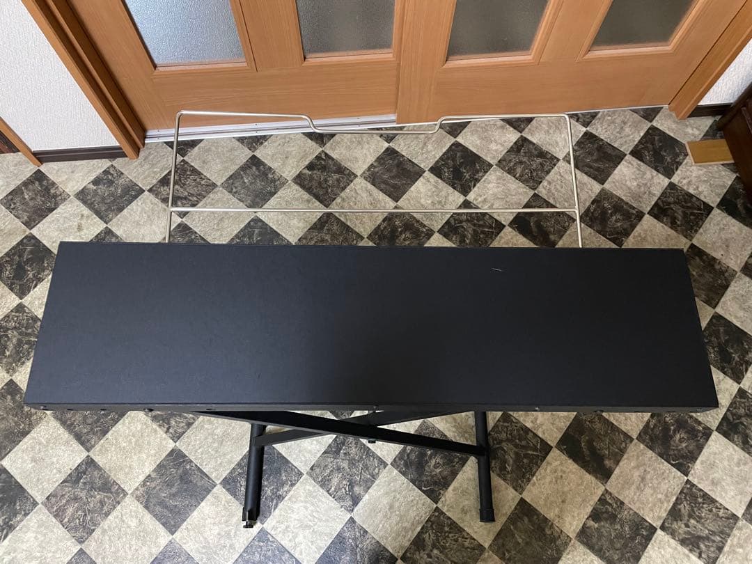 黒い折りたたみ式大正琴ヴィオリラスタンド