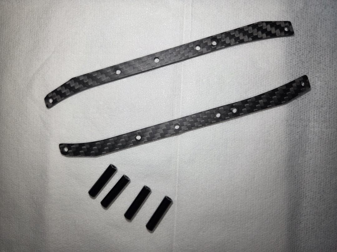 依頼者メタルガレージ コンバージョンシャーシセット+サイドブレースバー