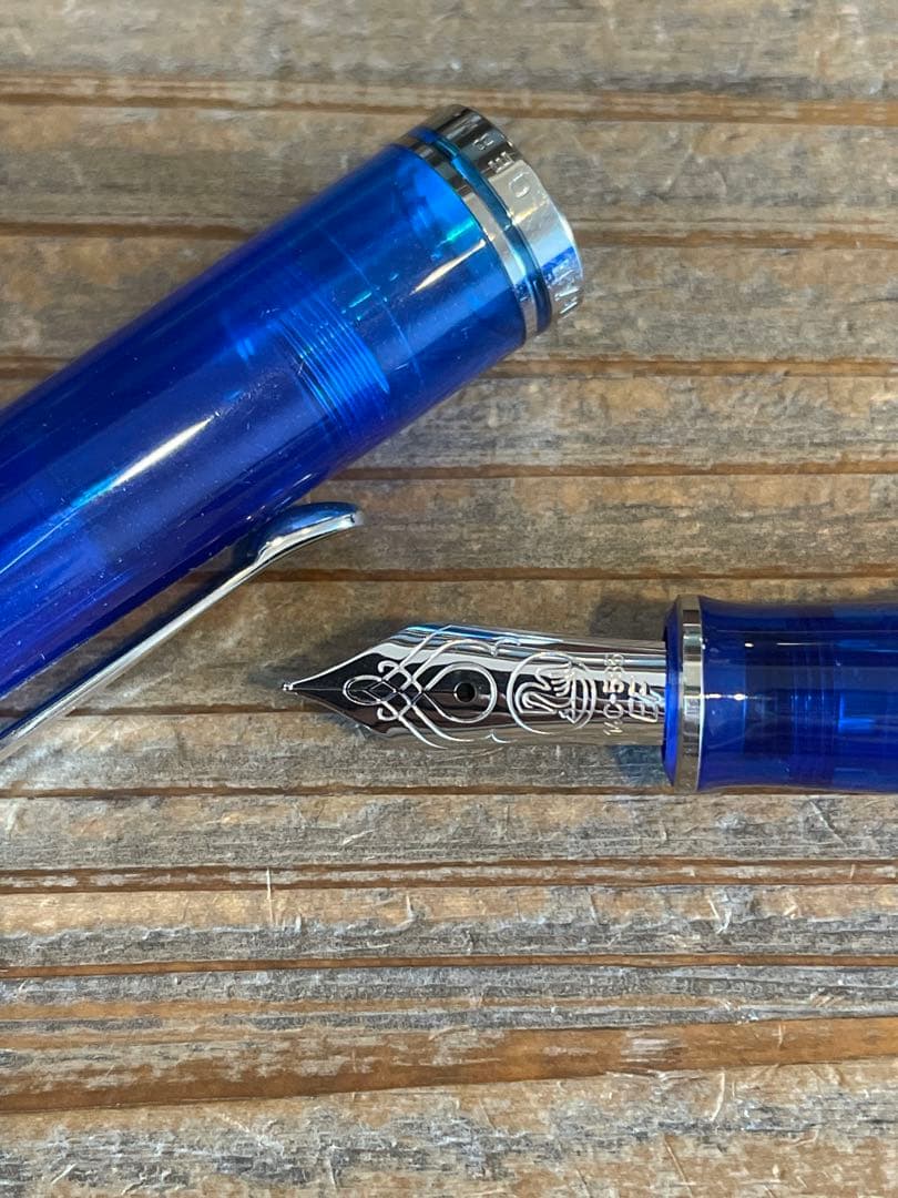 ペリカン 2013年特別生産品 M605 マリーンブルー EF