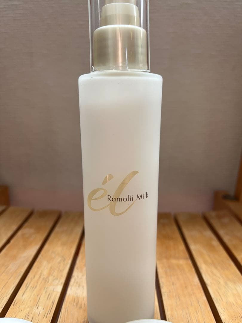 【美樹】ジュビラン エル ラモリーミルク エスポーネ ファイニングクリーム