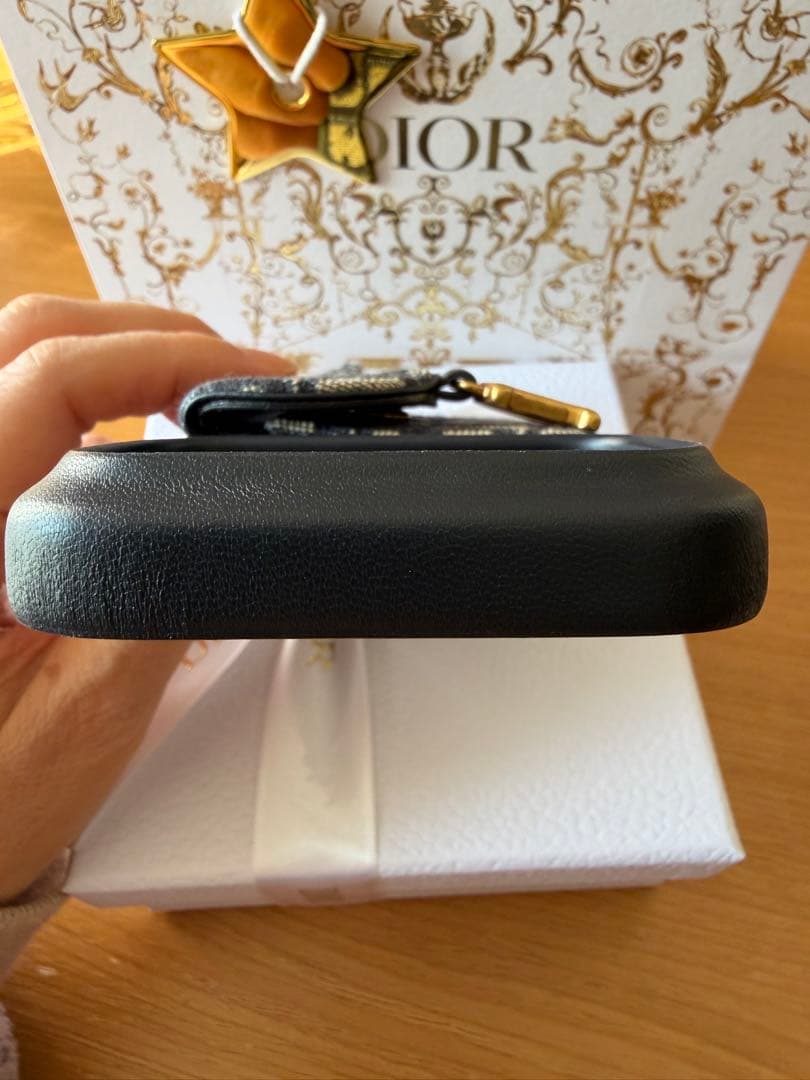 ディオール✳︎iPhone17proケース　新品同様