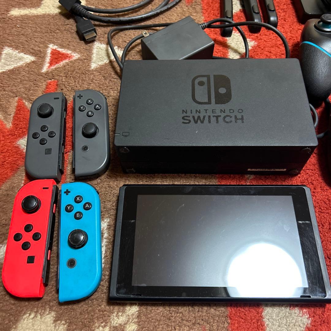 Nintendo Switch 本体 ジョイコン付き