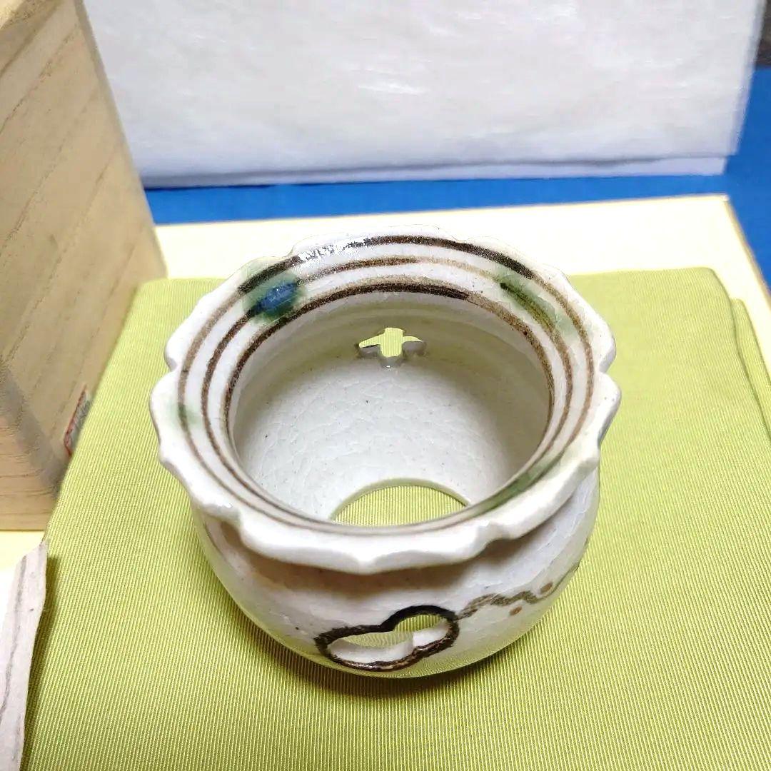 茶道具、蓋置、弥七田織部、加藤光右衛門作、はな3番