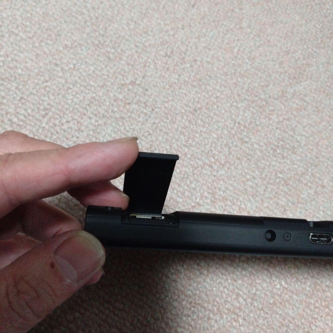 ほぼ未使用に近いNintendo Switch ネオンブルー/ネオンレッド 本体