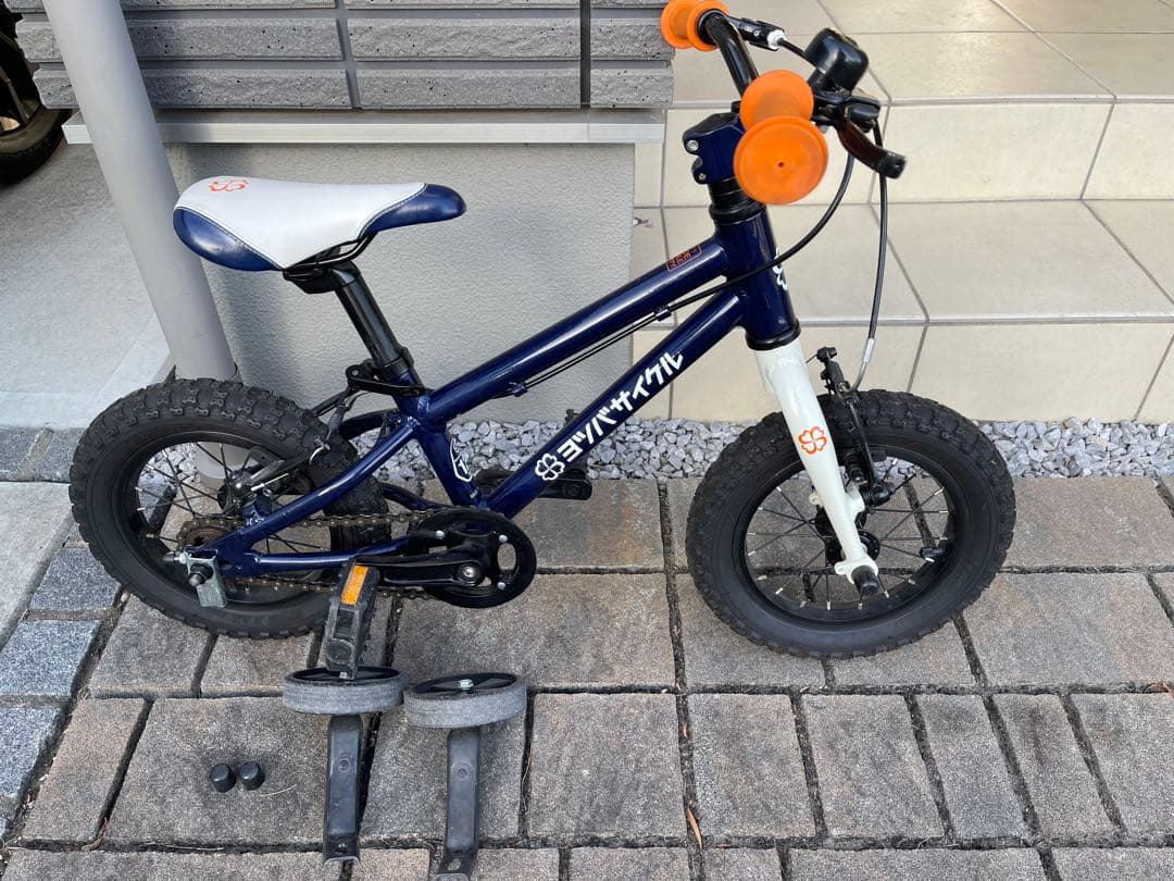 ヨツバサイクル 幼児用自転車 補助輪付き　12サイズ　手渡し1.4万円