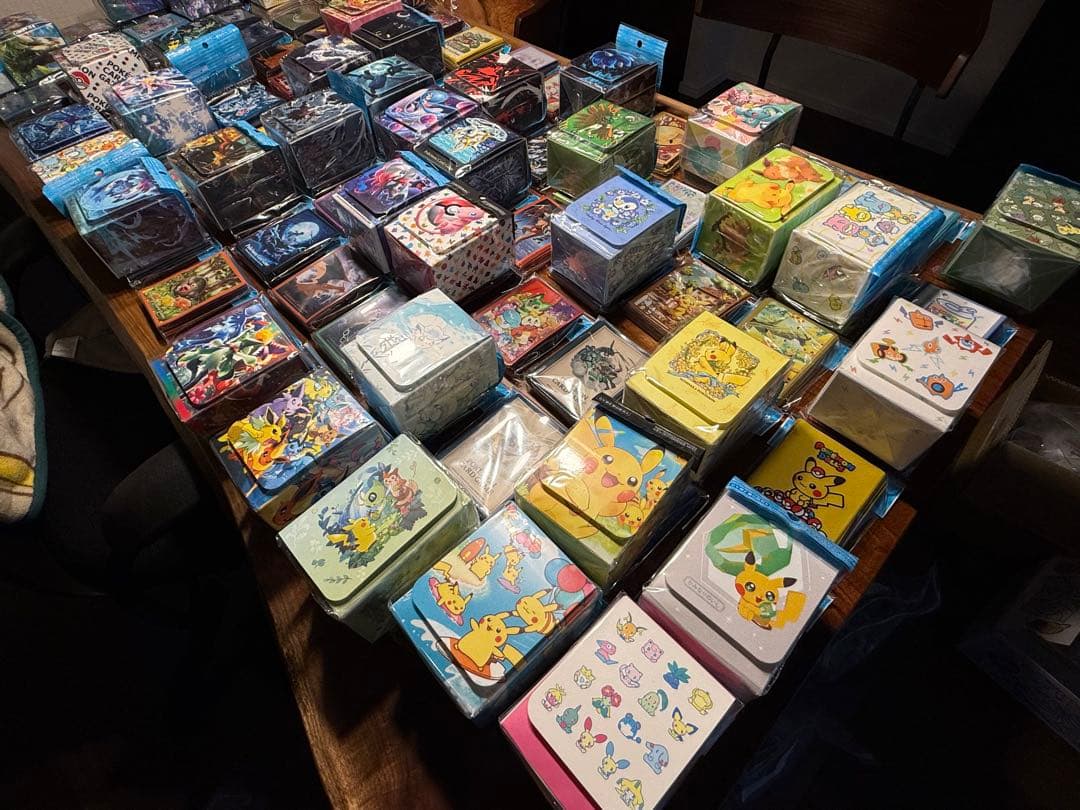 ポケモンカード　デッキシールド92個　カードケース42個　未開封品まとめ