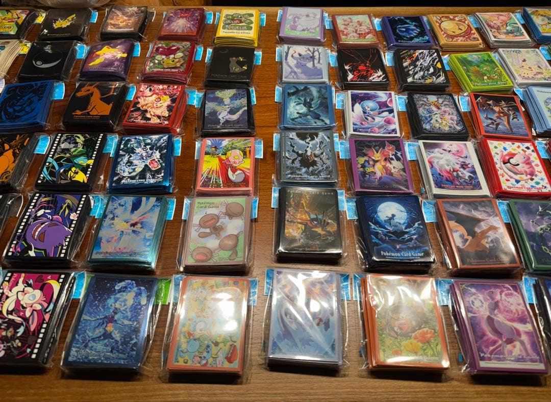 ポケモンカード　デッキシールド92個　カードケース42個　未開封品まとめ