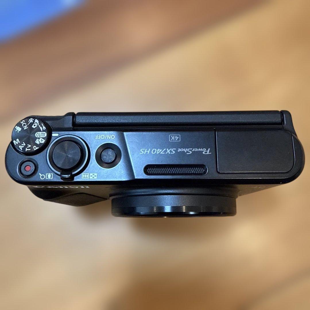 極美品 キャノン Canon PowerShot SX740 HS