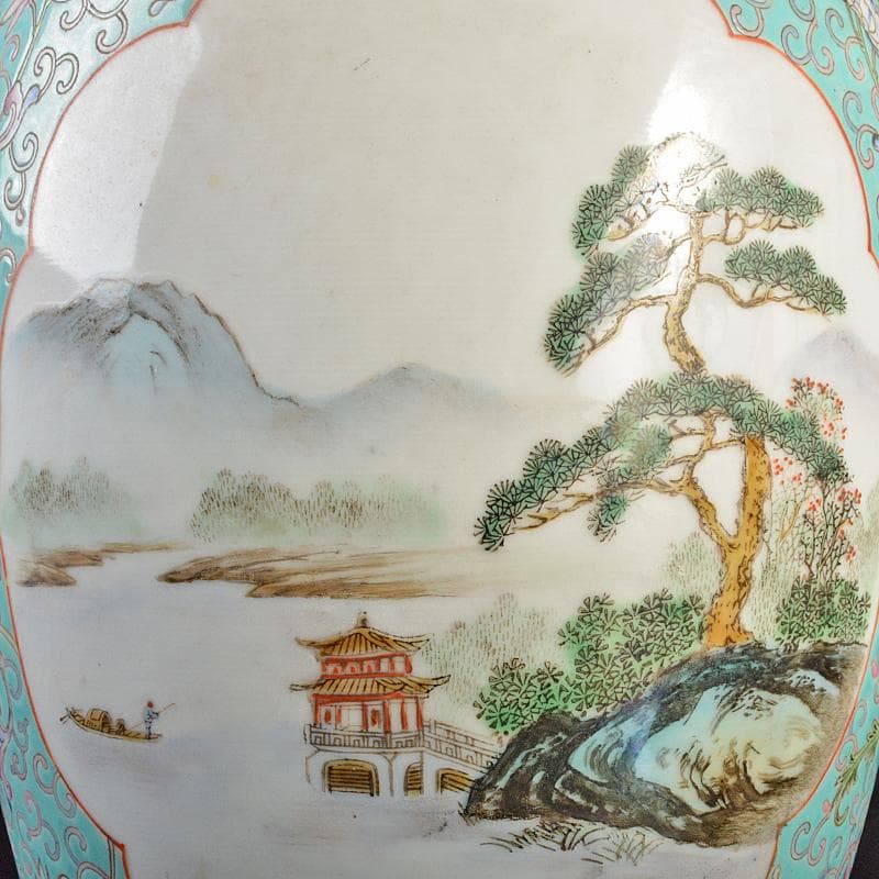 中国　中国景徳鎮製款　粉彩　花弁山水文盤口瓶　M　R6661B