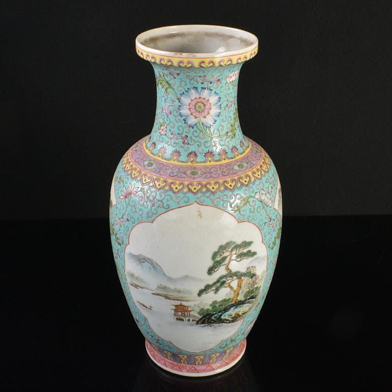 中国　中国景徳鎮製款　粉彩　花弁山水文盤口瓶　M　R6661B