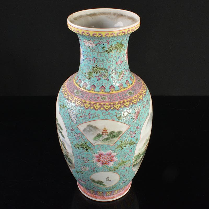 中国　中国景徳鎮製款　粉彩　花弁山水文盤口瓶　M　R6661B