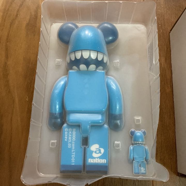 ベアブリック a-nation KAWS 400%&100% カウズ