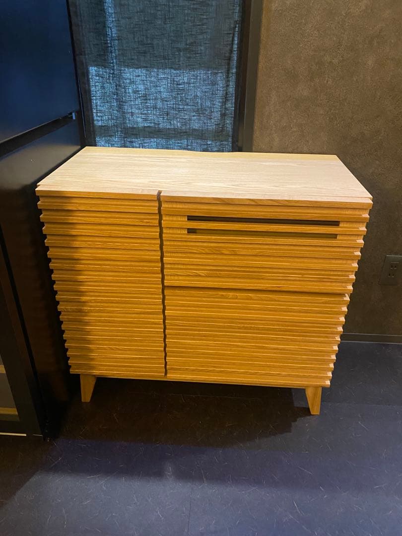 【引き取り限定】北欧風 木製キャビネット サイドボード 収納棚