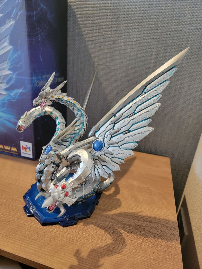 ART WORKS MONSTERS　遊戯王　サイバー　　エンドドラゴン箱つき