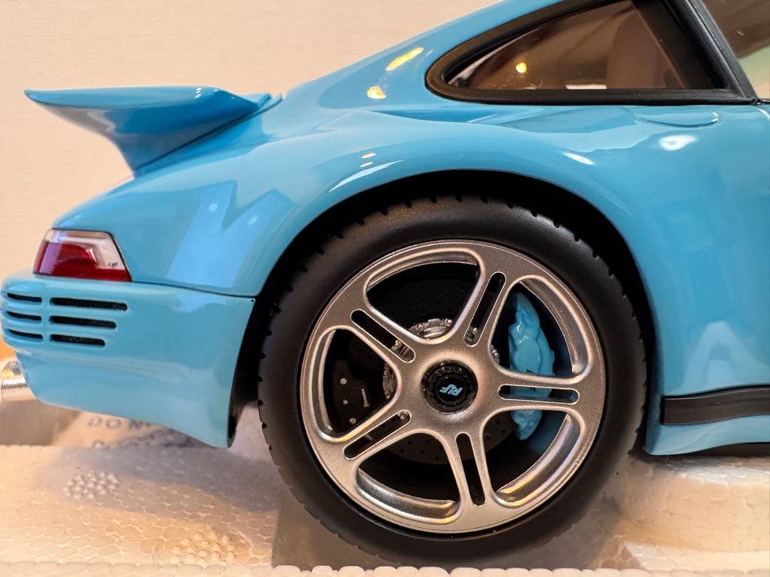 【ALMOST REAL】限定504台 RUF CTR 2017 Blue