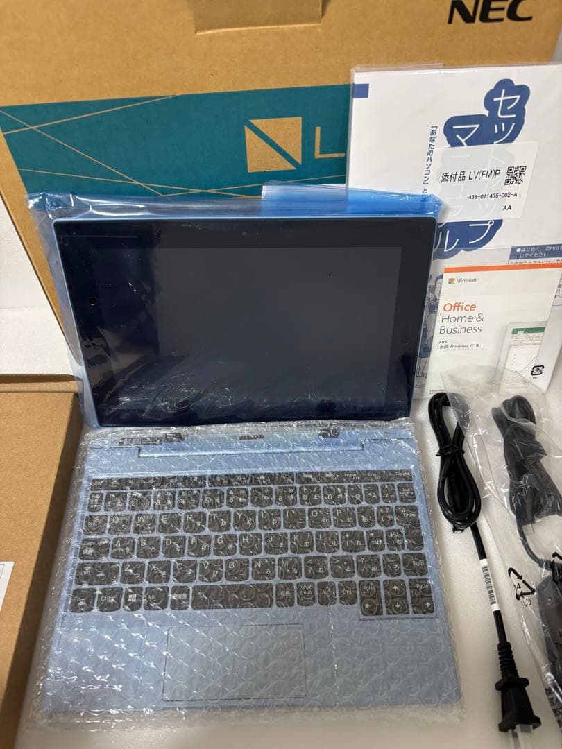 ほぼ新品展示品 LAVIE First 量販店モデルPC-FM150PAL