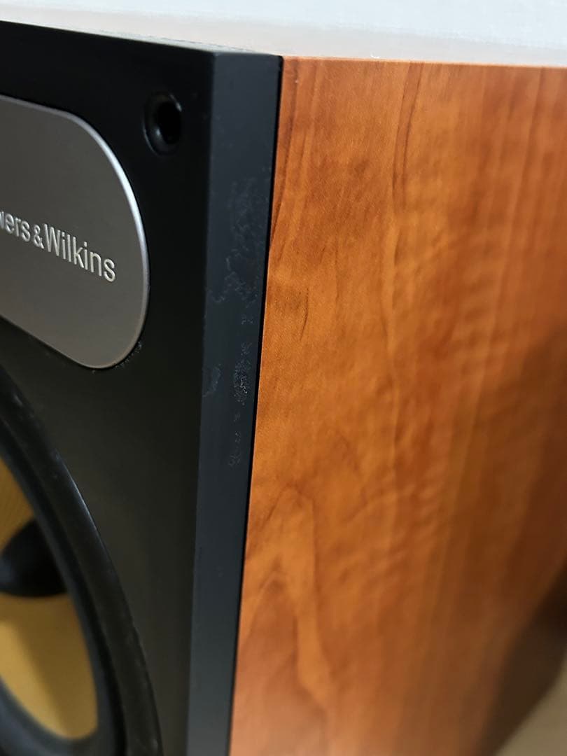 Bowers & Wilkins 685スピーカーペア