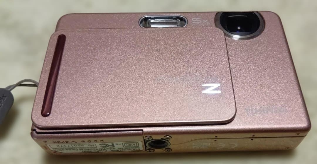 【美品、希少】Fujifilm FinePix Z300 ピンク