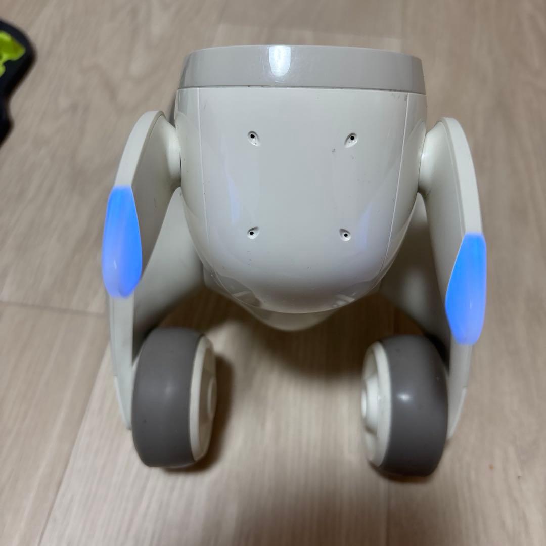 Loona 「ルーナ」ペットロボット　充電スタンド付き