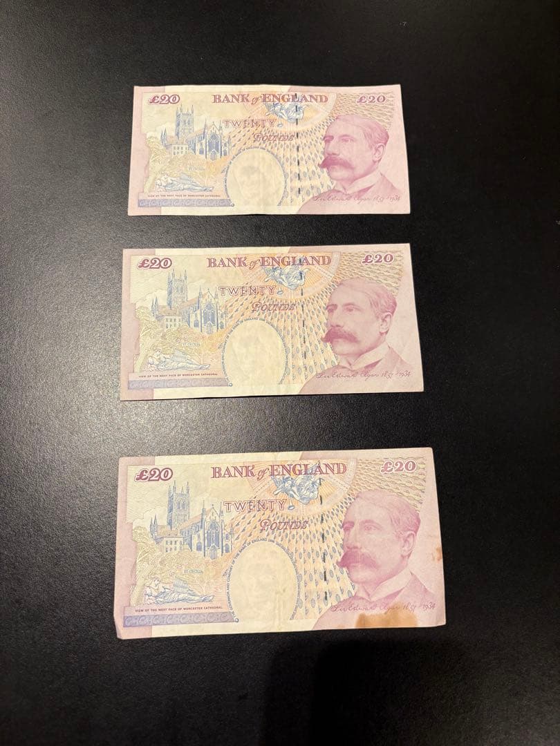 £20紙幣 3枚セット エリザベス女王　旧紙幣