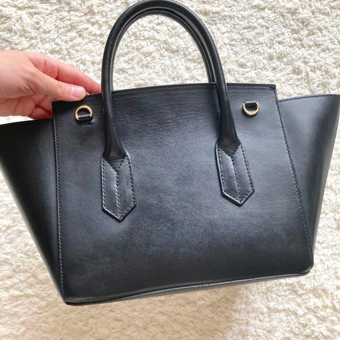 定価42,900円 クリスチャンヴィラ フラップ ハンドバッグ トートバッグ 黒