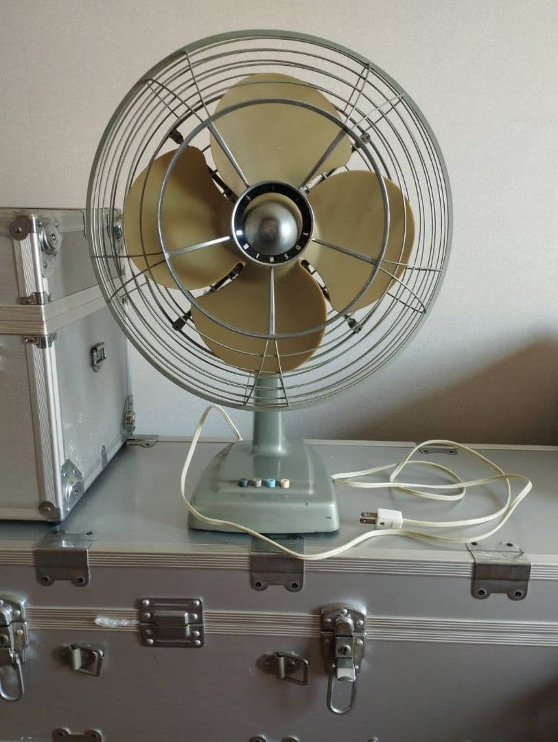 昭和レトロ（ネオモダン） Toshiba 東芝 希少型 扇風機