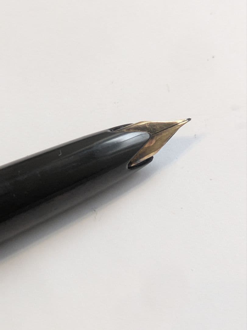 モンブラン　no12　グレー軸　細字