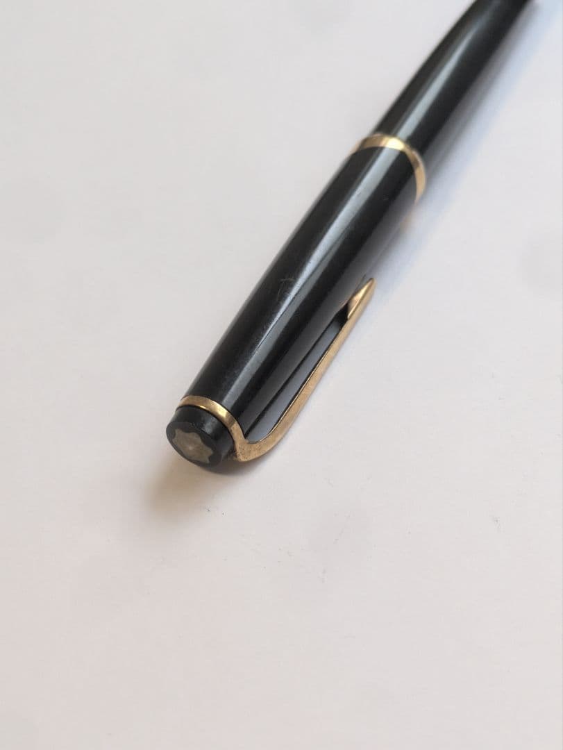 モンブラン　no12　グレー軸　細字