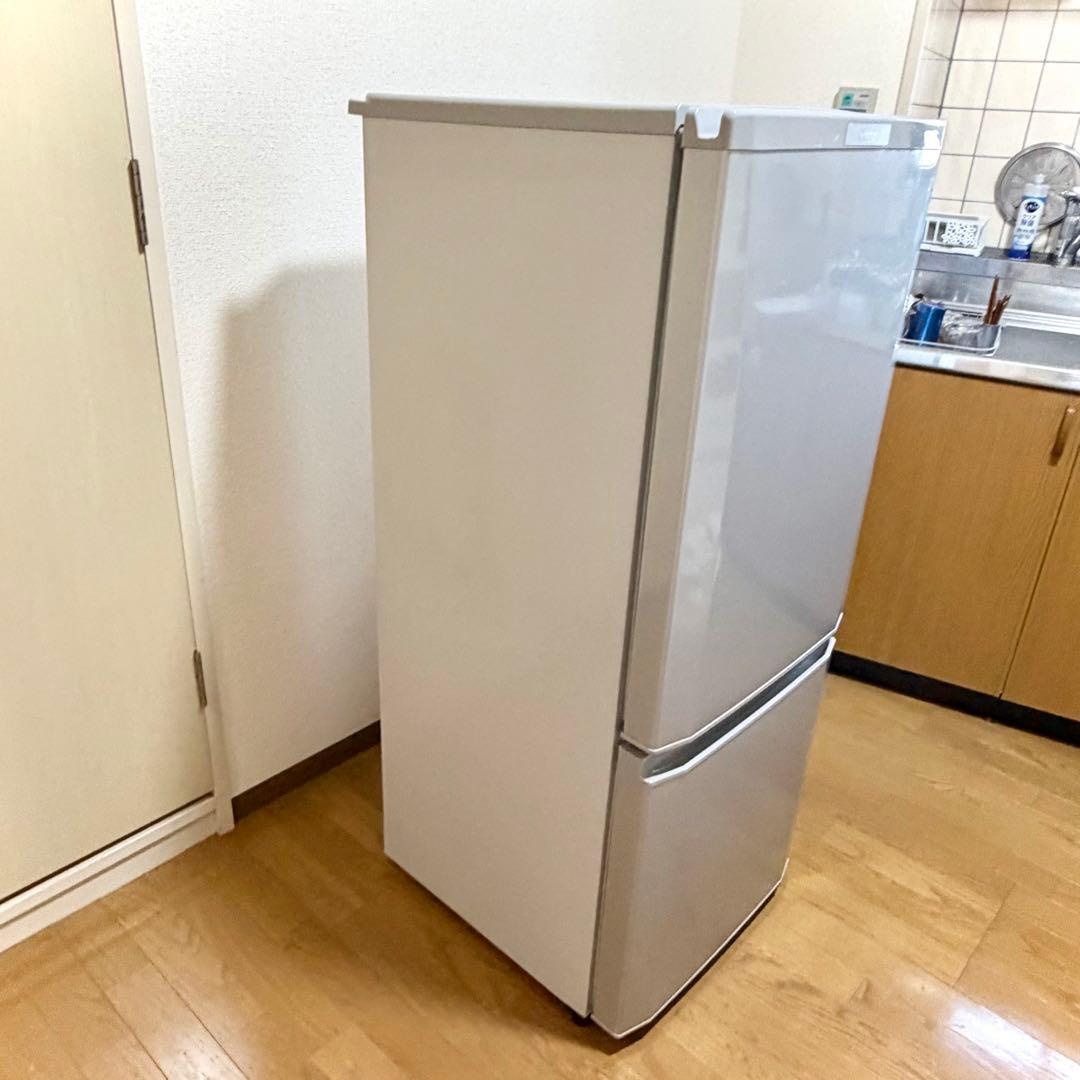 【送料込・美品】三菱冷蔵庫 1人暮らしサイズ 2016年製 MR-P15Z-S