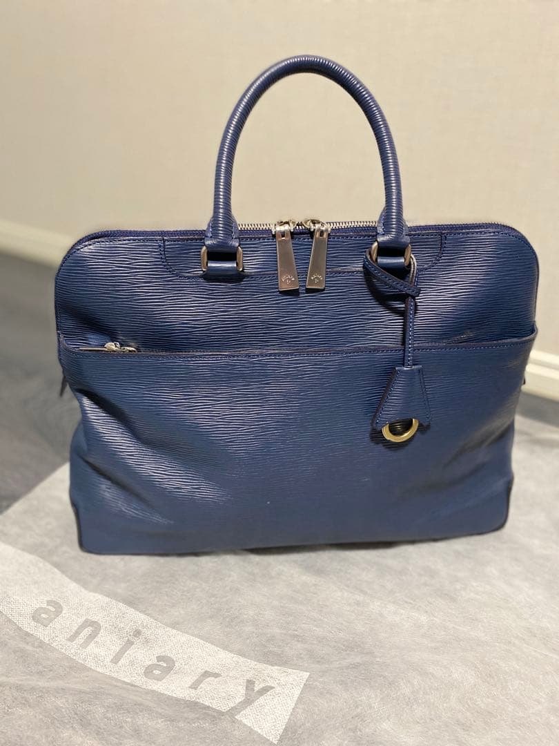 アニアリ　aniary ネイビー レザー ビジネスバッグ　美品　キレイ