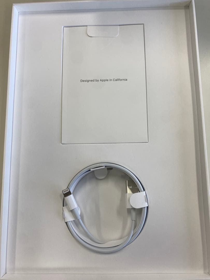 iPad 第7世代 WiFiモデル 32GB Wi-Fi タブレット アップル