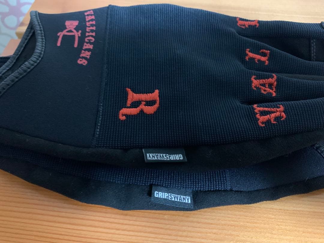 VALLICANS × GRIPSWANT グローブ バリカンズ