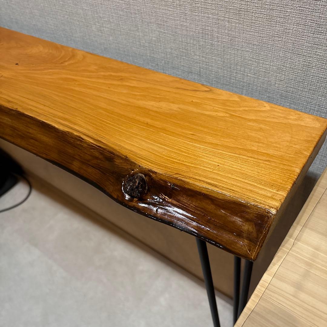 無垢材カウンターテーブルor棚