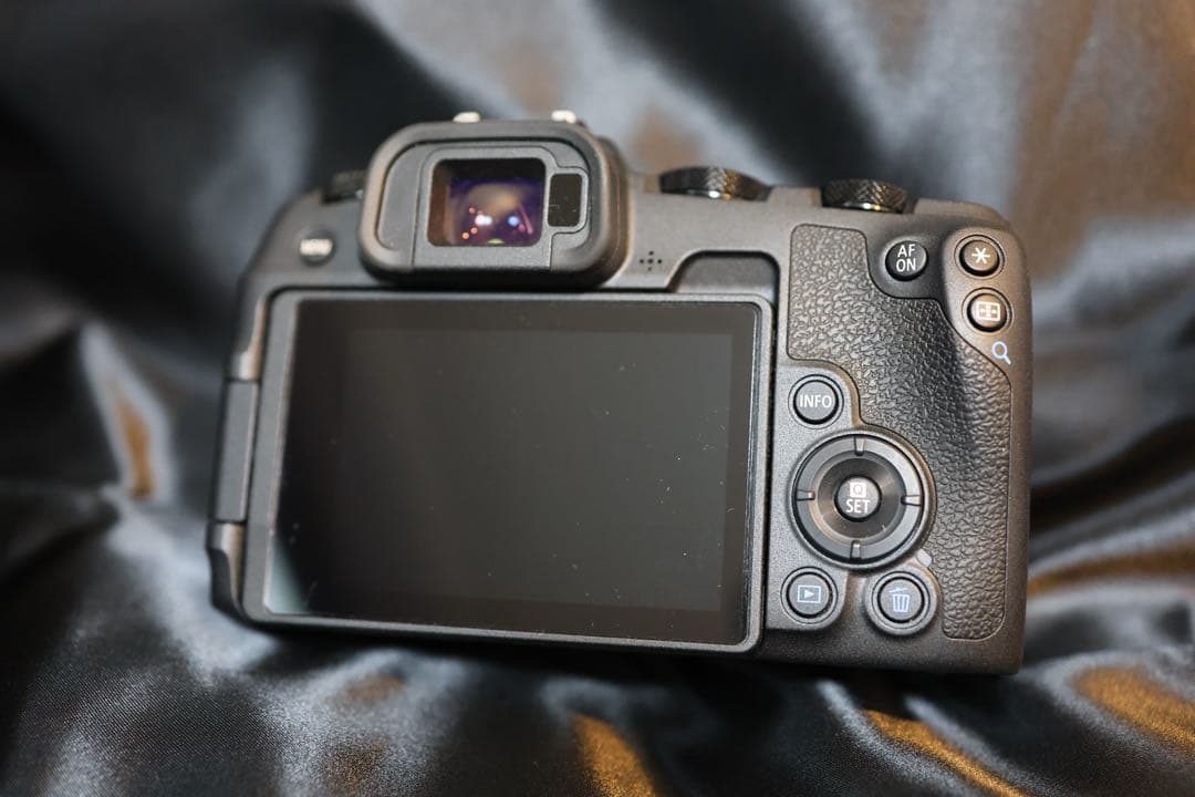 Canon EOS RP ミラーレス