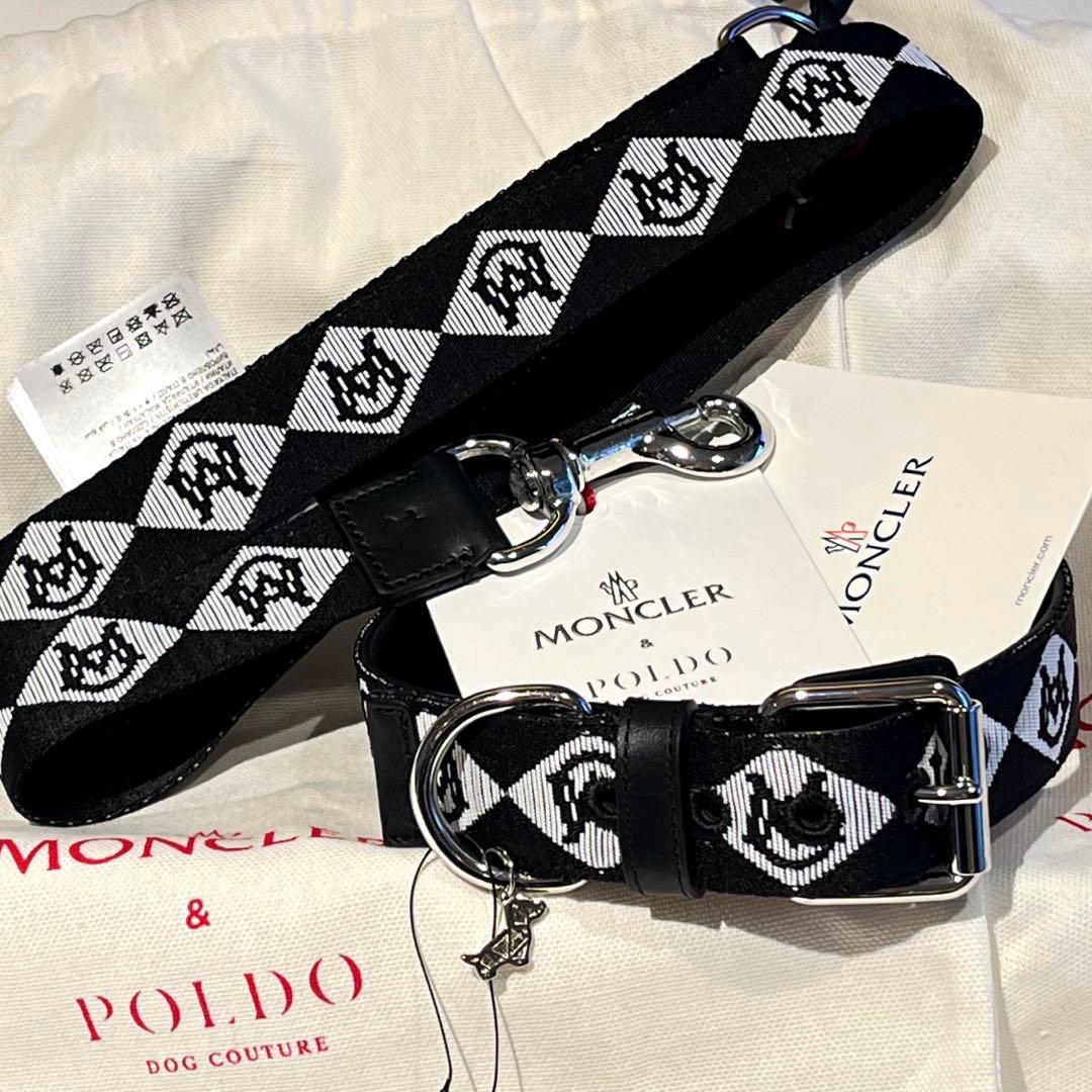 モンクレール　犬用リード&首輪セット　黒系　シグネチャー柄　ロゴが目立つ　高級