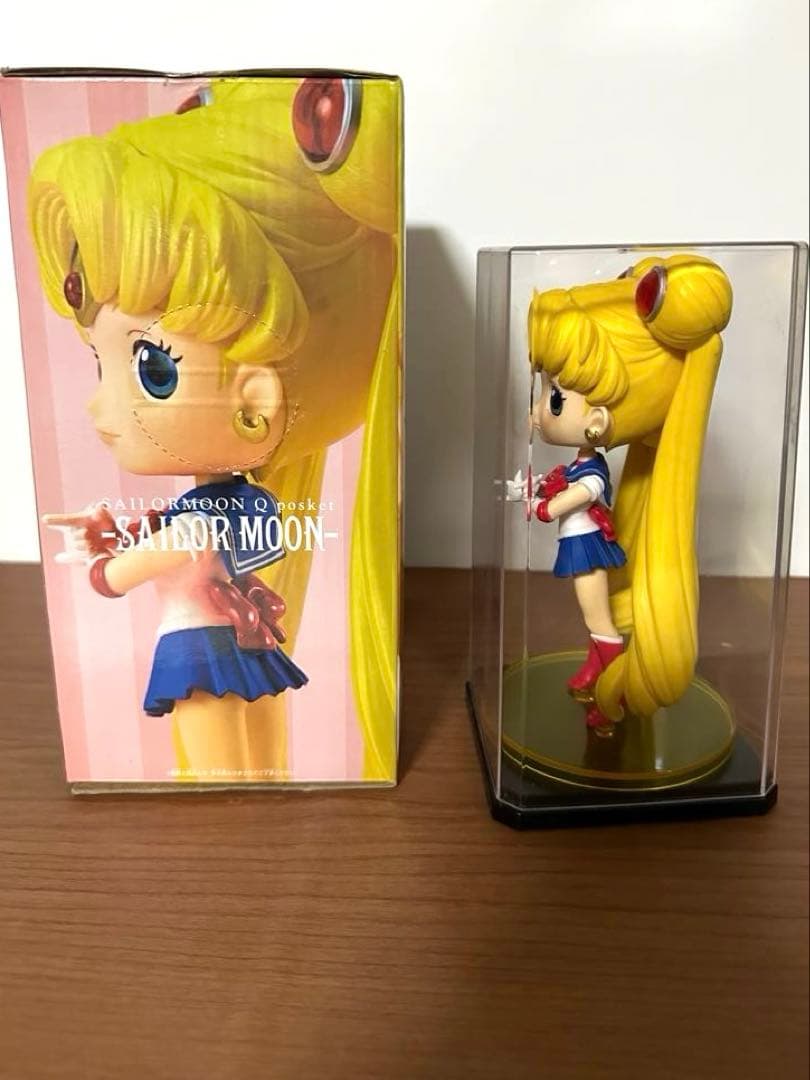 Q posket 美少女戦士セーラームーン フィギュア　初期バージョン