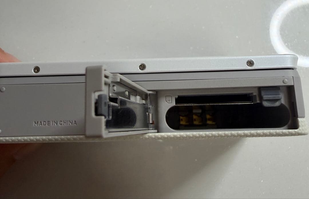 デジタルカメラ CASIO EXILIM EX-ZR70