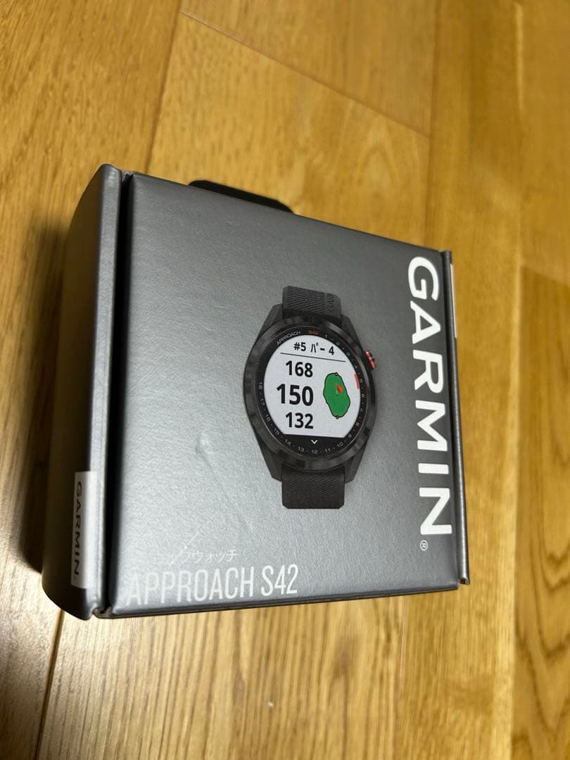 定価　37800円　GARMIN GPSナビ ブラック　Approach S42