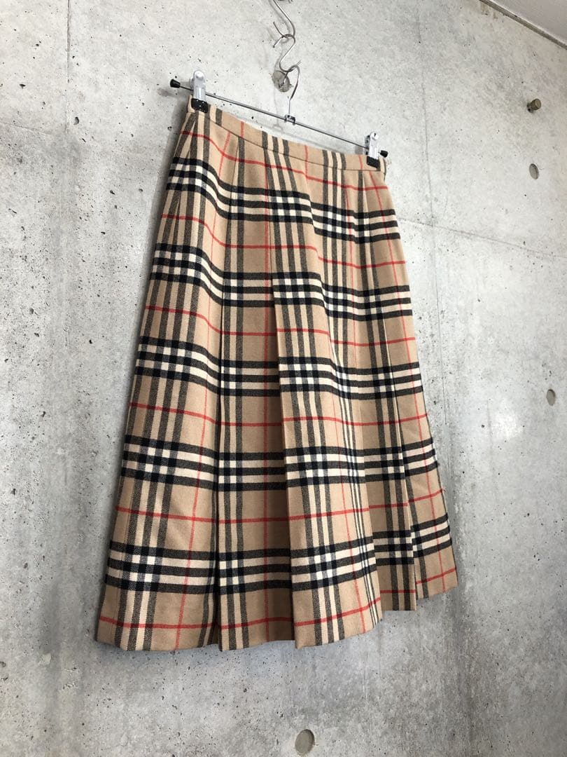 BURBERRY バーバリー　ノヴァチェック　ノバチェック　スカート　ベージュ