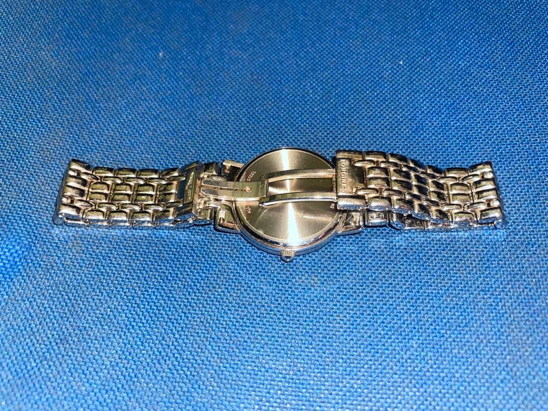 ロンジン　プレザンス　希少　激レア　シルバー クォーツ腕時計 ローマ数字