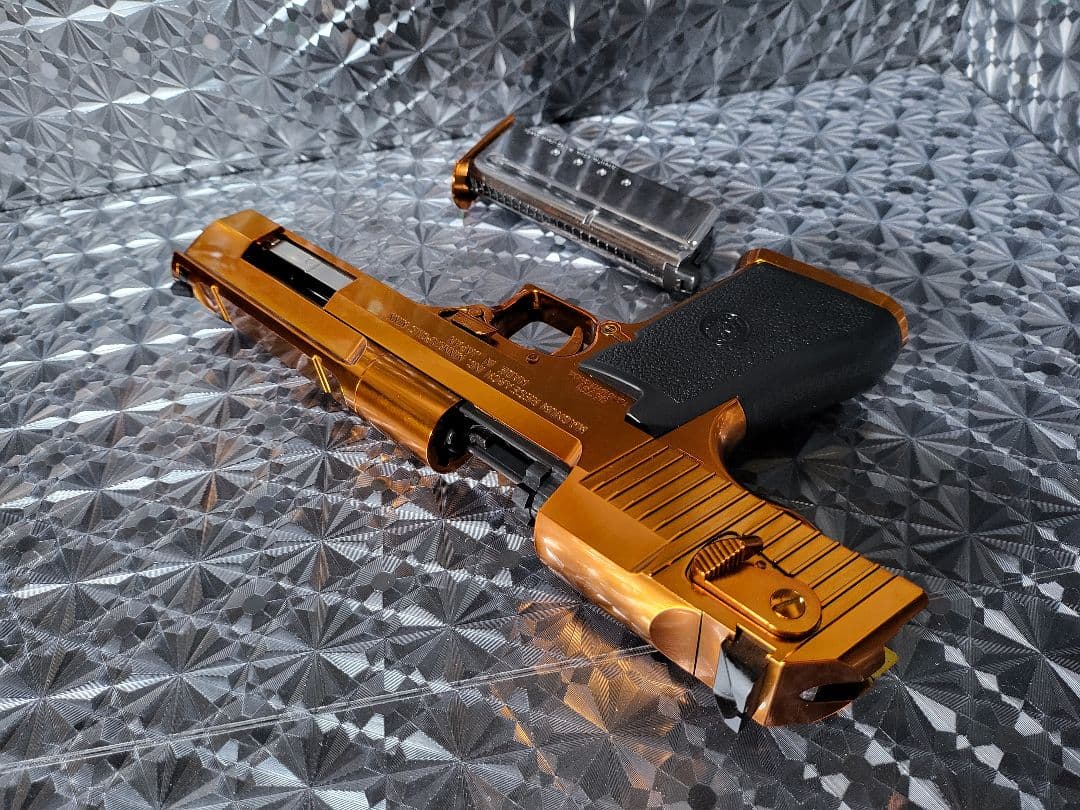 かつお　マルイ デザートイーグル.50AE ガスガン ゴールド