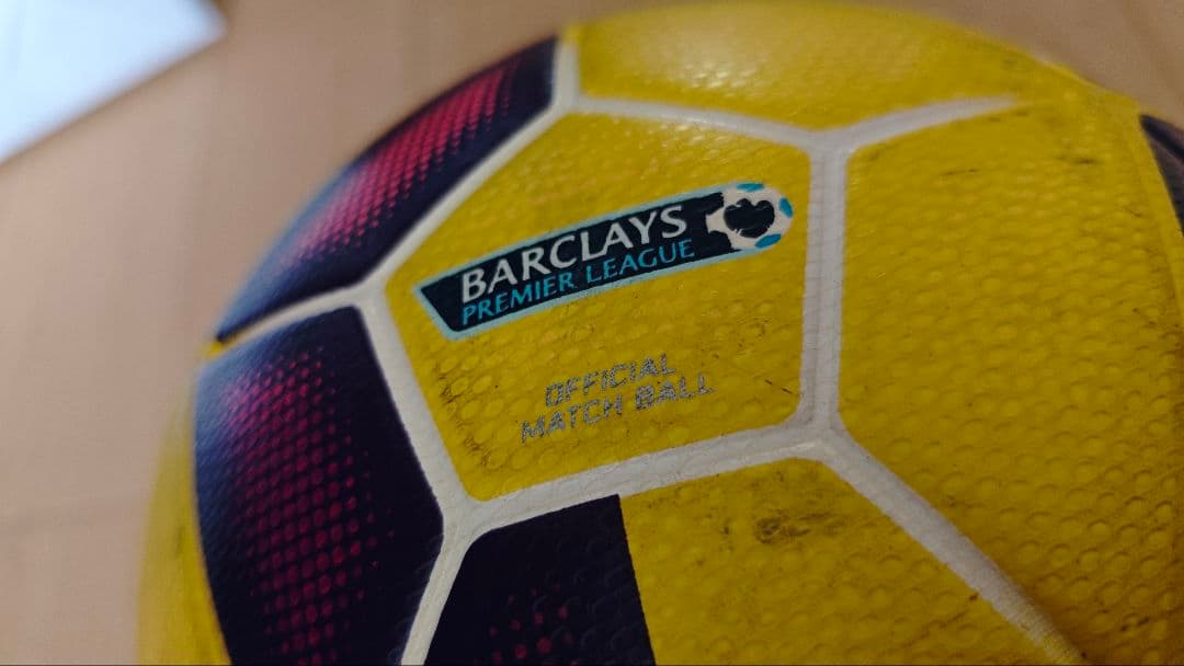 サッカーボール　NIKE Ordem プレミアリーグ 公式試合球 5