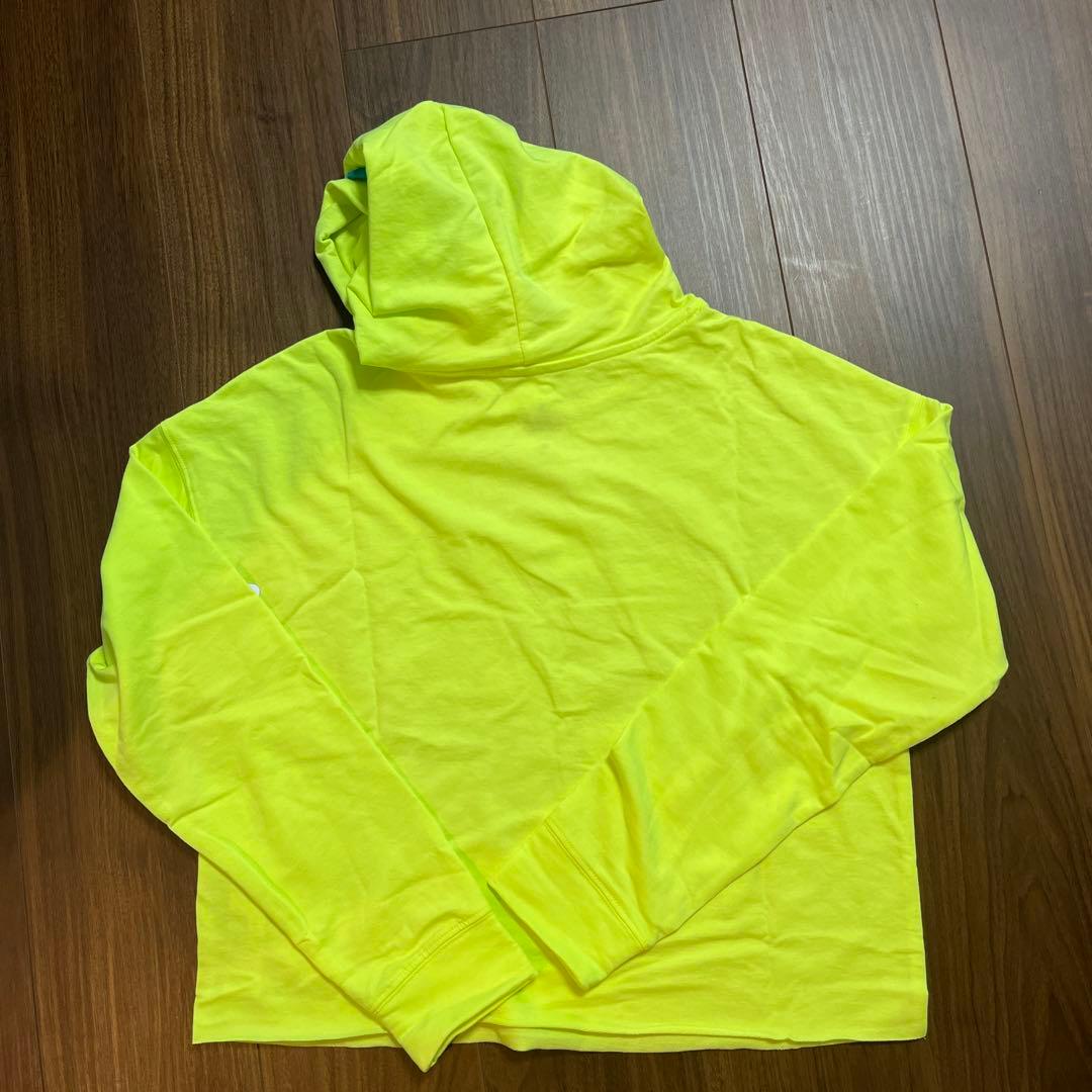 新品　海外ディズニーランド限定　ミッキー　M　フード付き　スウェット　Tシャツ