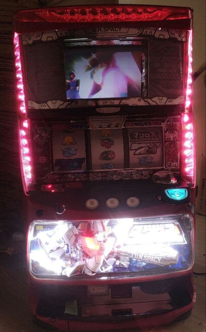 SANKYO Bisty マクロス