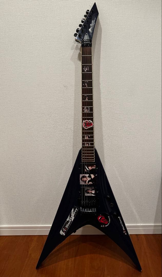 GrassRoots V型エレキギター 動作未確認　フライングV ギター