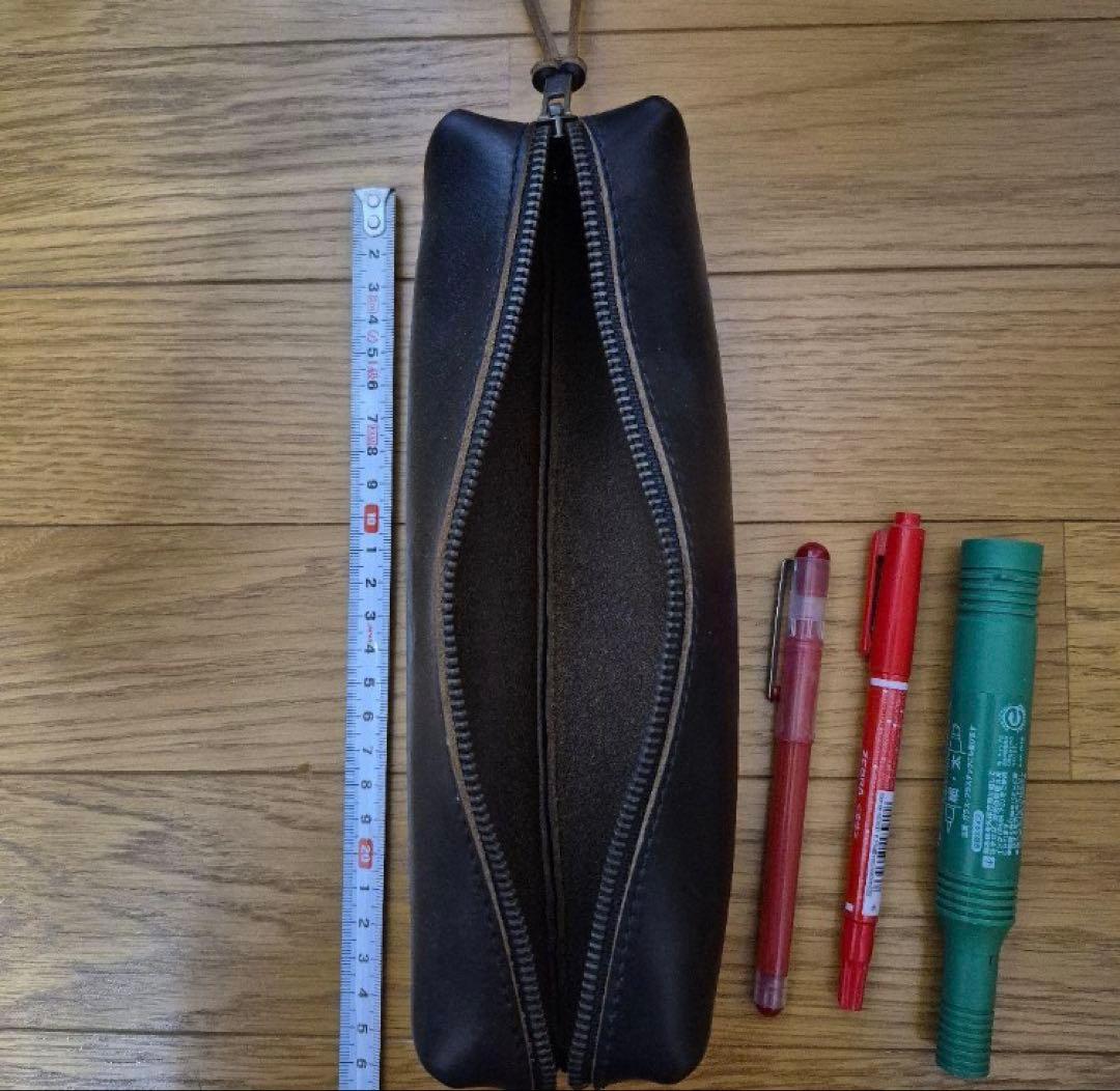 フェルナンドレザー　革製 レザー ケース