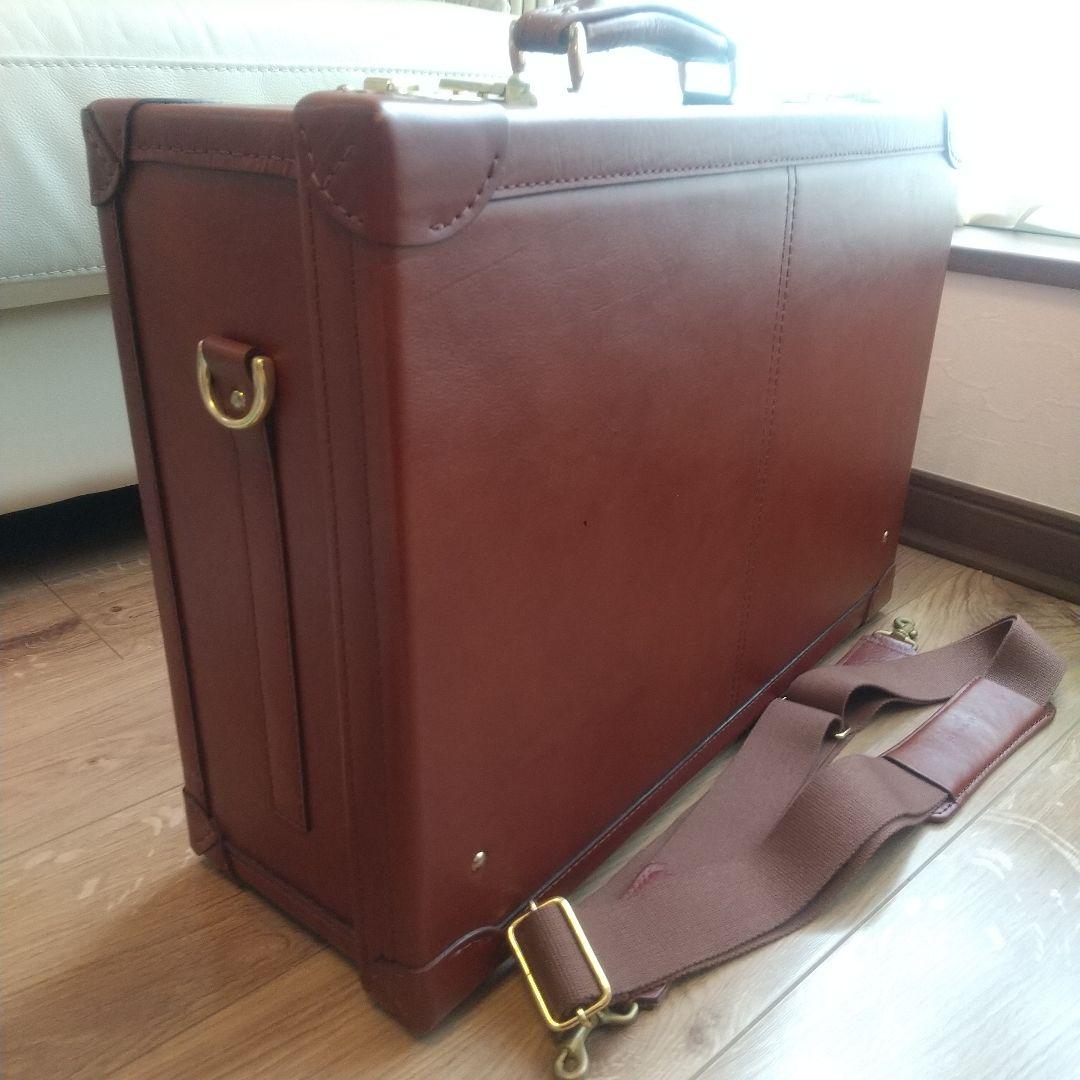 IKETEI フジタカ レザートランク スーツケース